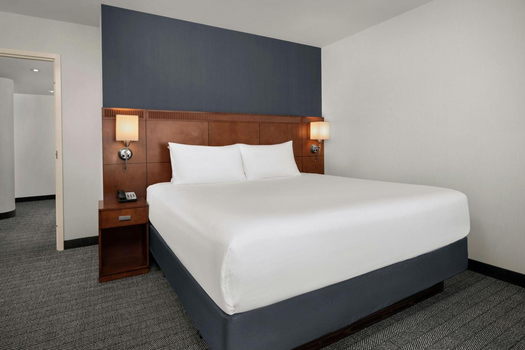 מלון Courtyard By Marriott Halifax Downtown מראה חיצוני תמונה